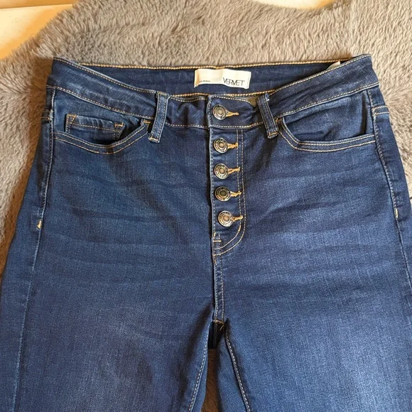 Vervet High-Rise Skinny Jeans with Button Fly - Picture 2 of 6
